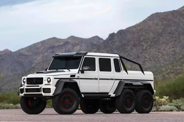 2014 Mercedes-Benz G63 AMG 6×6 Brabus B63S 700