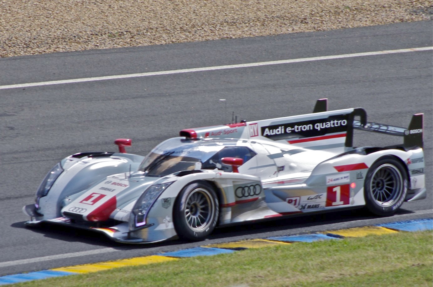 Audi R18 e-tron