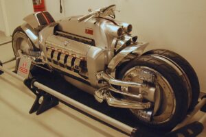 Dodge Tomahawk V10 Superbike