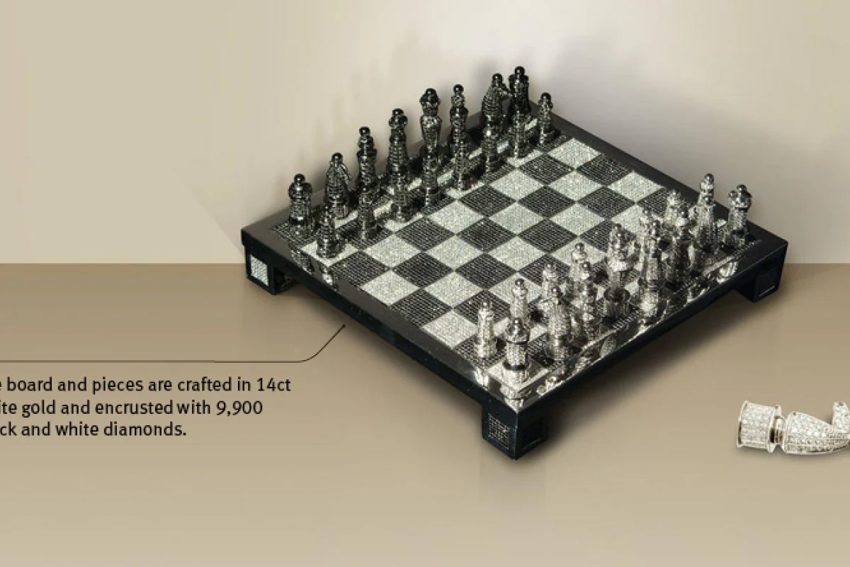 Royal Diamond Chess Set